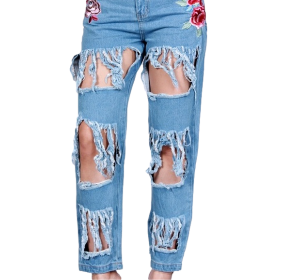 Rose Appliqué Distressed Skinny Denim Jeans - Picture 4 of 10